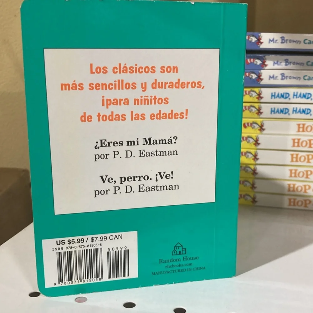 Eres mi mama? Board Book - Picture 2 of 2